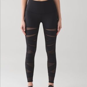 Lululemon Black Tech Mesh Leggings - Size 6